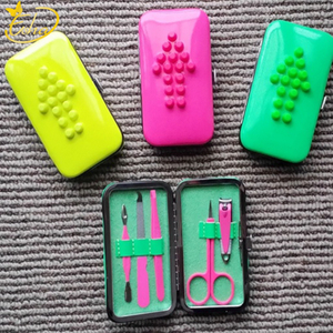 Herramientas para el cuidado de las uñas Colorido hermoso juego de manicura